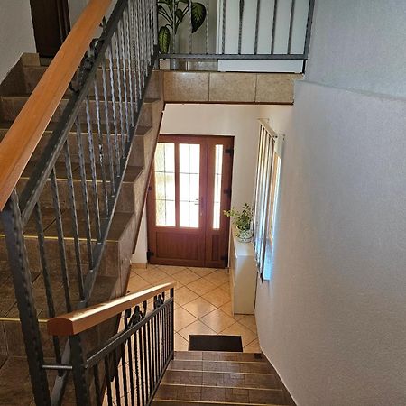 Apartment Majetic Gornji Vaganac Exteriör bild
