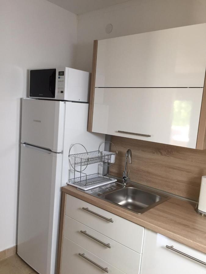 Apartment Majetic Gornji Vaganac Exteriör bild